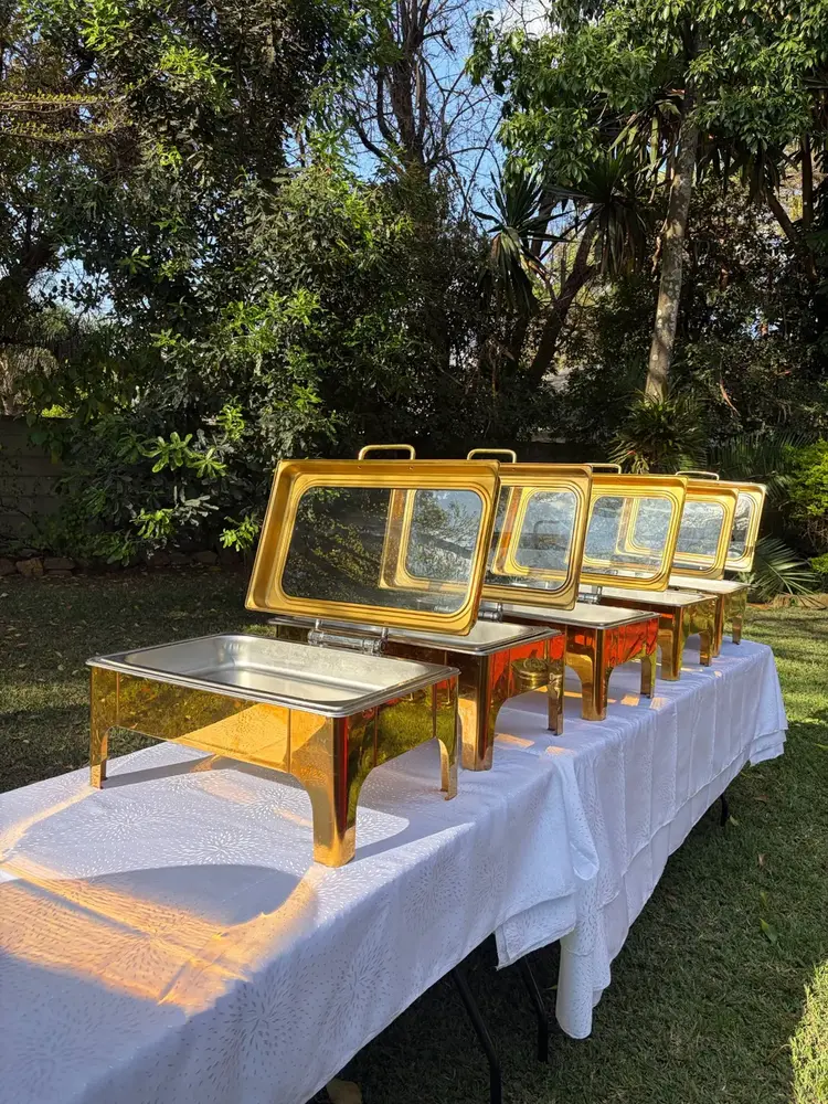Gold rectangular buffet chafing dishes