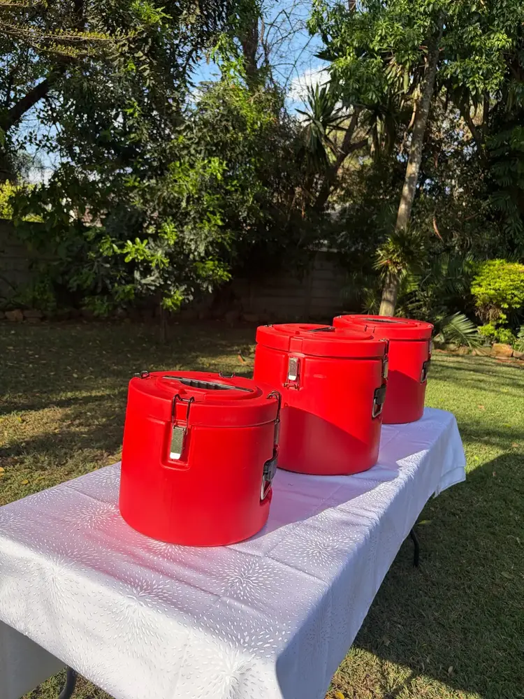 Red insulated food carriers in three sizes